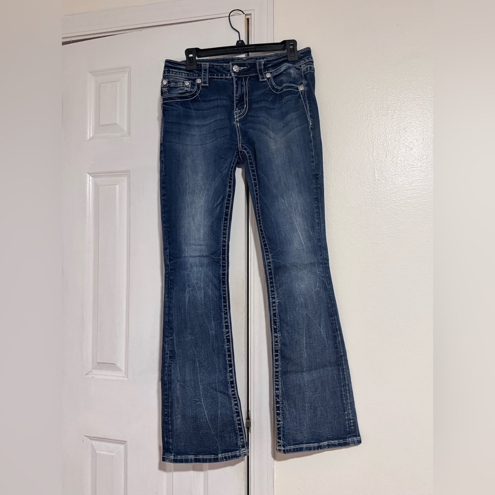 Miss Me Fleur De Lis Bootcut Jeans Med Wash Rhinestone Pockets 30 - Picture 2 of 11